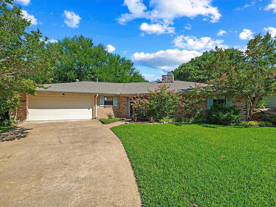 1st image of 4709 Wood Springs Ct