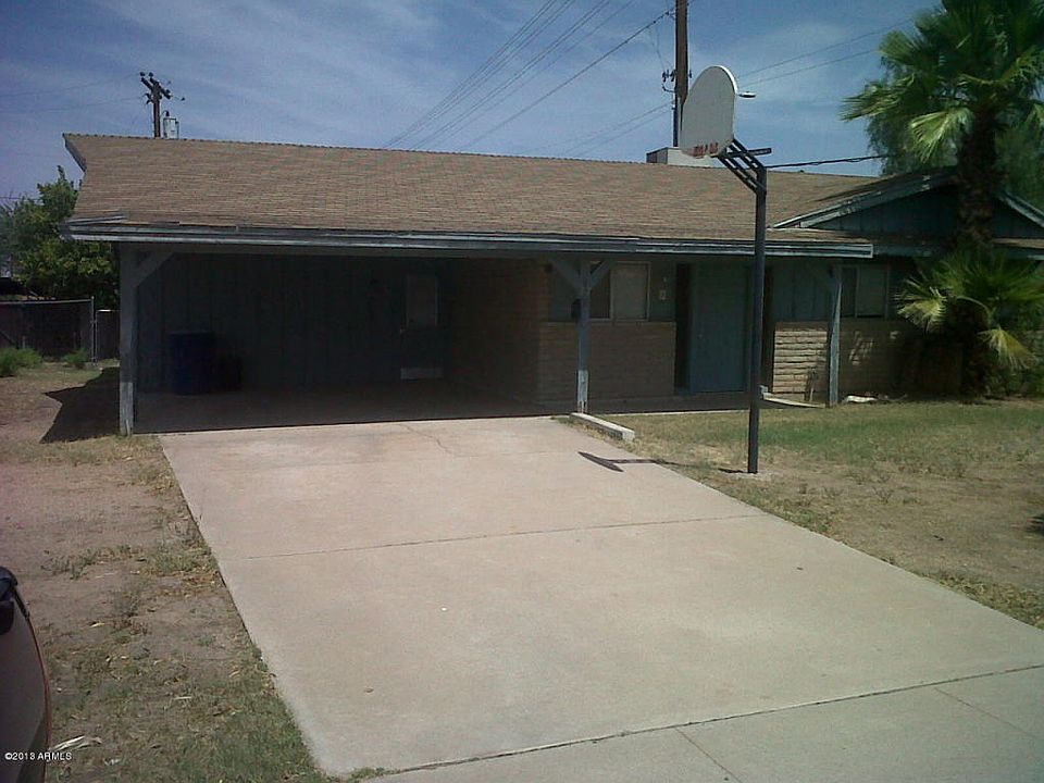 1st image of 828 E Campus Dr