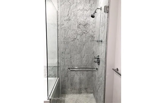 Rented by Douglas Elliman | media 24