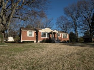 4904 Trousdale Dr, Nashville, TN 37220