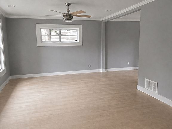 2nd image of 3025 McKenzie Rd