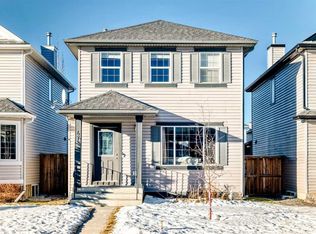 47 E Bridlecrest Rd SW, Calgary, AB T2Y 5J2