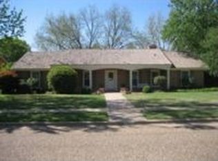 4607 11th St, Lubbock, TX 79416