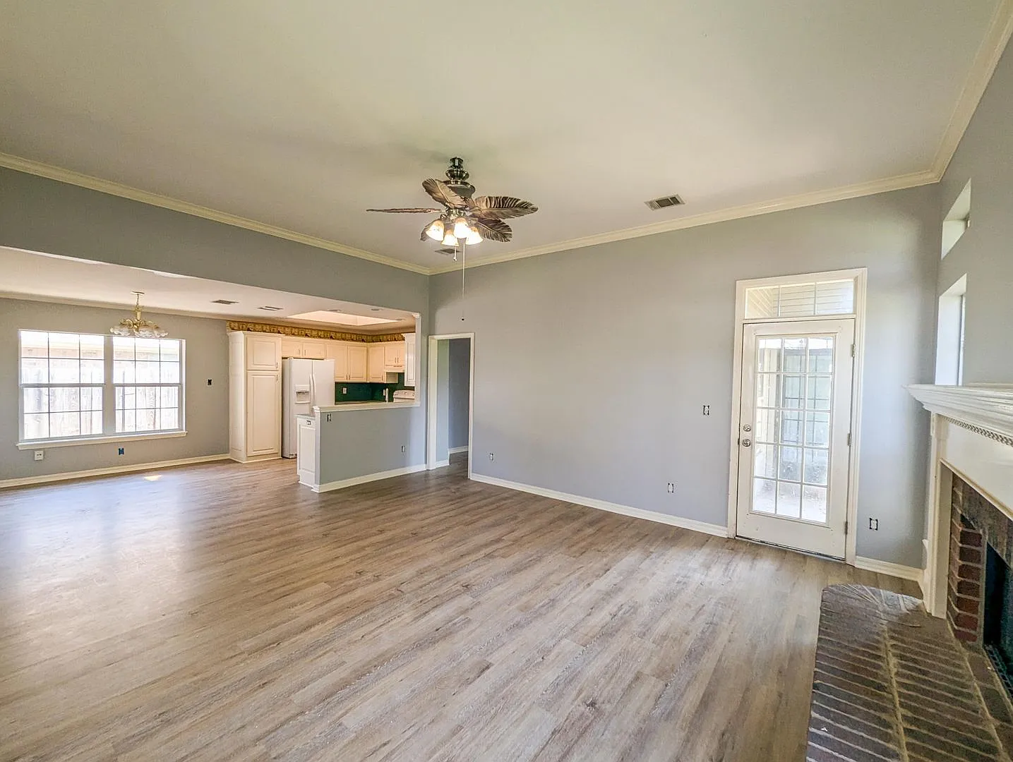 Northgate Village 3 bed/2 bath — Photo 1