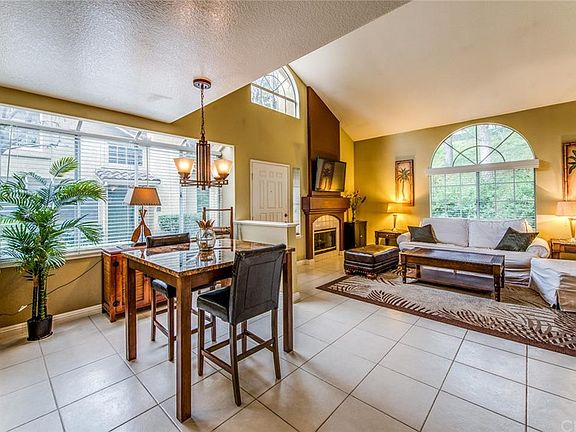 3rd image of 37 Camomile Pl