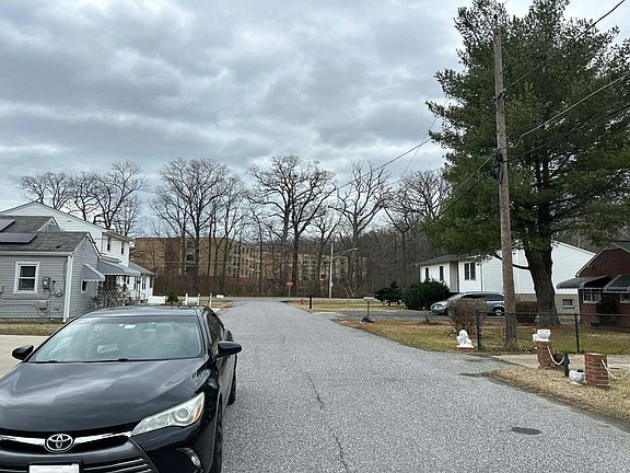 5th image of 2526 Popes Ln