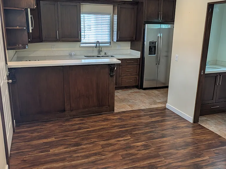 13715 Fellows Ave — Photo 5