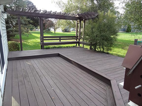 5th image of 66 Swainford Dr