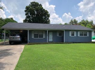 1180 Groome St, Greenville, MS 38703