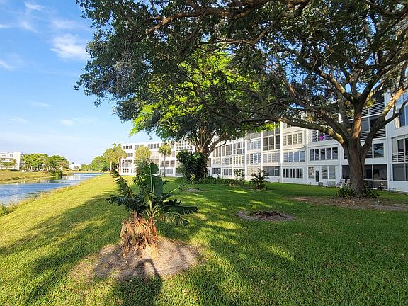 2nd image of 1109 Newport Dr #1109-U