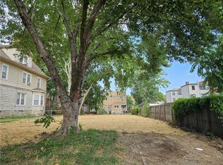 3427 Wyandotte St, Kansas City, MO 64111