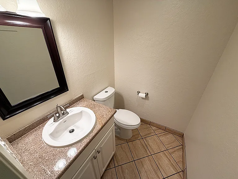 697 Ascot Dr #G — Photo 7