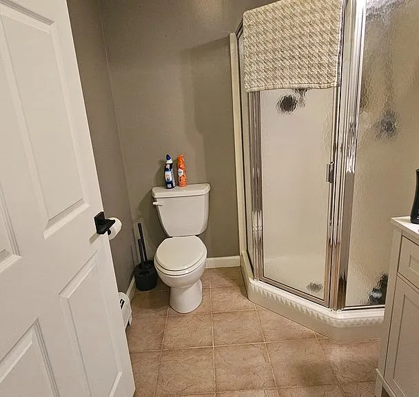 5 Marion Ave — Photo 10