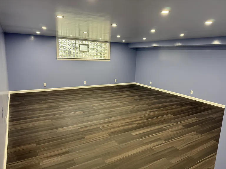 8828 Fairfield St — Photo 15
