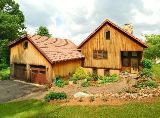 742 Mountain Rd, Boyertown, PA 19512