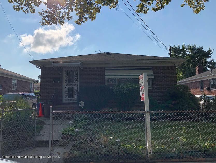 1st image of 91 Park Hill Cir