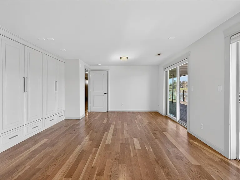 10150 S Riverside Dr — Photo 20