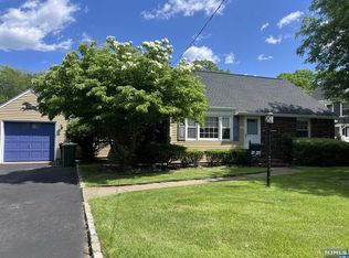 228 Spring Valley Rd, Paramus, NJ 07652