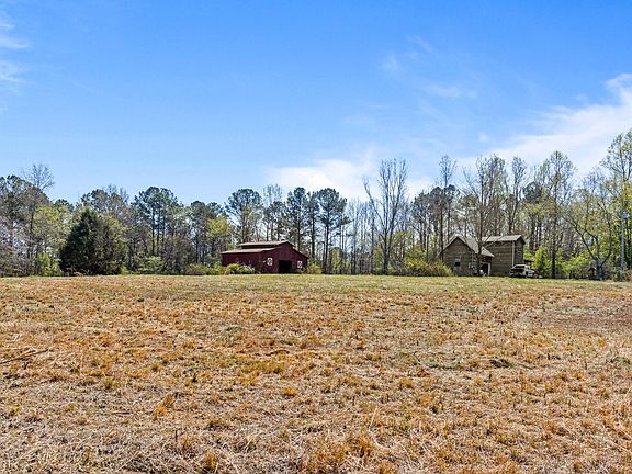 2nd image of 1899 Boss Rd