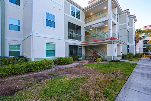 23640 Walden Center Dr Photo 1