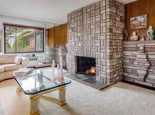 242 Lynn Fells Pkwy, Saugus, MA 01906