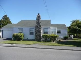 2168 Newburg Rd, Fortuna, CA 95540