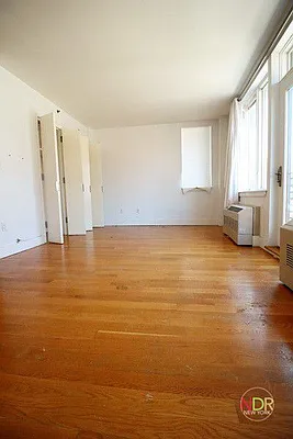 Rented by Next Door Realty NYC | media 37