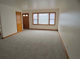 5727 W Meinecke Ave, Milwaukee, WI 53210