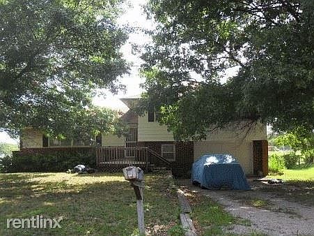 3418 SE Michigan Ave