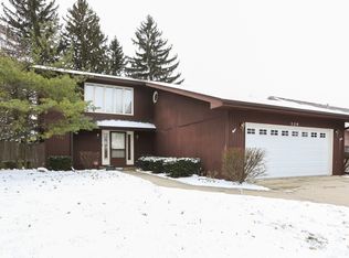 529 Heritage Ln, Lockport, IL 60441