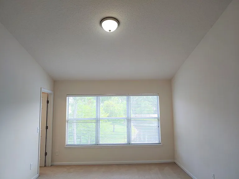 13366 Stone Pond Dr — Photo 18