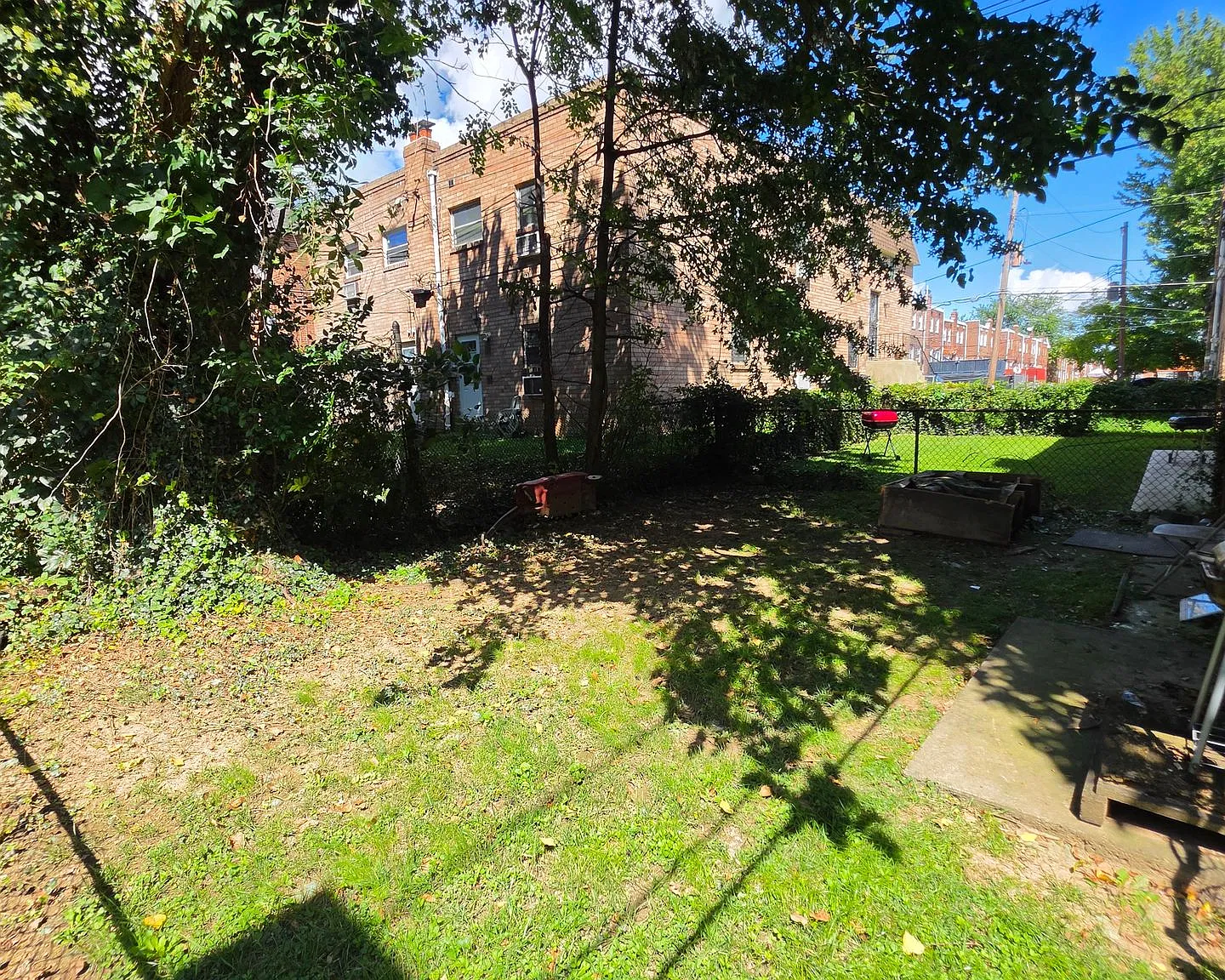 1143 Sydney Street — Photo 3