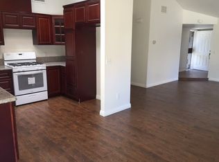 606 Hobart St, Santa Ana, CA 92707
