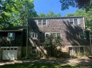 6 Cannato Pl, Armonk, NY 10504