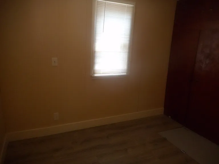 914 Armstrong Ave #1 — Photo 10