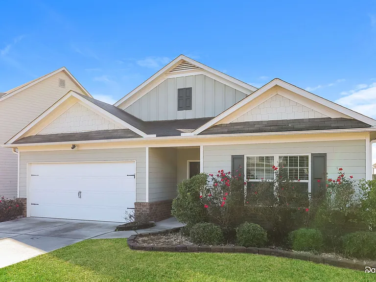 4123 SW Box Elder Path — Photo 1