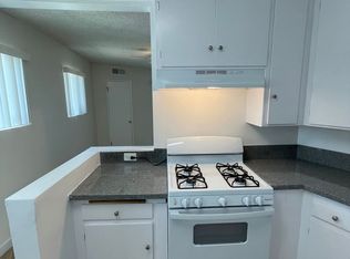 6039 Whitsett Ave APT 207, North Hollywood, CA 91606