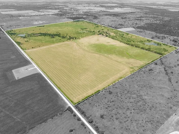 Hcr 3363 Rd, Mount Calm, TX 76673
