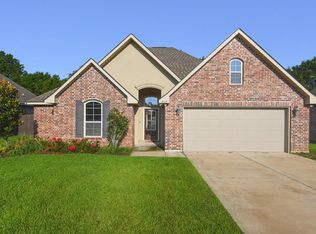 308 Rocky Ridge St, Youngsville, LA 70592