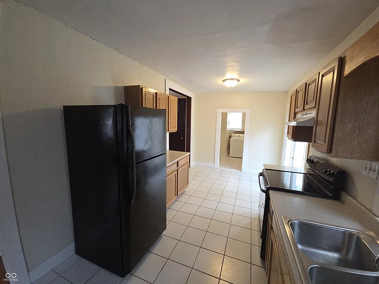 408 S Main St — Photo 10