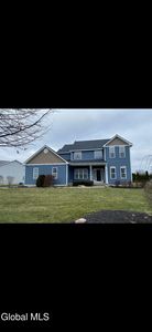 58 Blue Jay Way, Rexford, NY, 12148
