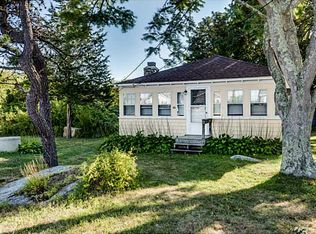 388 Charlestown Beach Rd, Charlestown, RI 02813