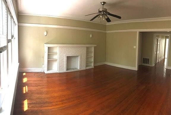 3rd image of 854 W Agatite Ave #3