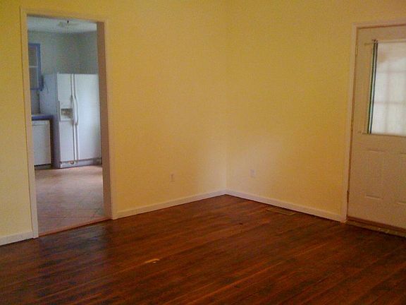 living room to kitchen