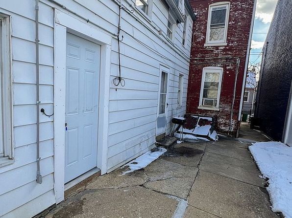 541 Saint Joseph St APT A