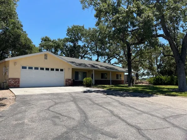 645 Garcia Rd, Atascadero, CA 93422