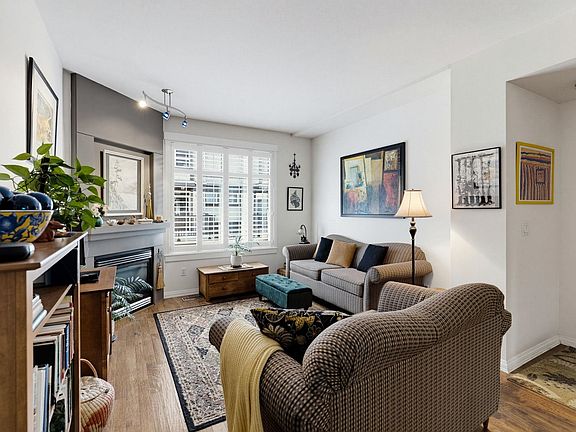4th image of 6300 Alder St #34