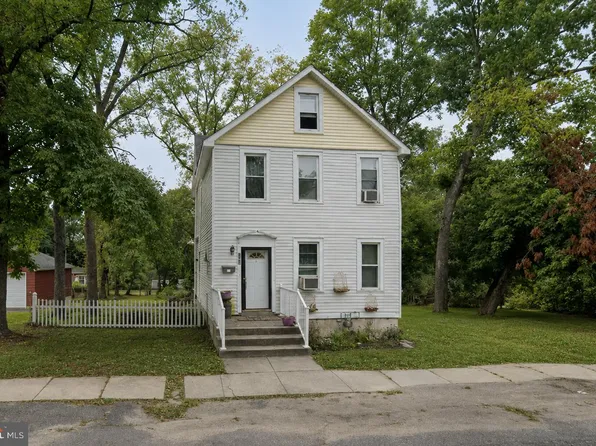 232 Berlin Rd, Clementon, NJ 08021