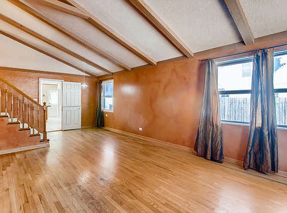 2nd image of 380 N Lincoln Ave