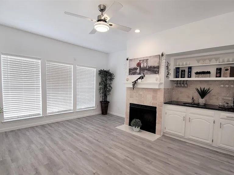 5100 Verde Valley Ln #167 — Photo 1
